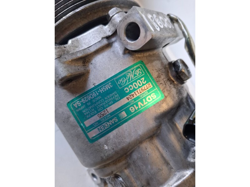 Recambio de compresor aire acondicionado para ford focus berlina (cap) g8da referencia OEM IAM 3M5H19D529SA  