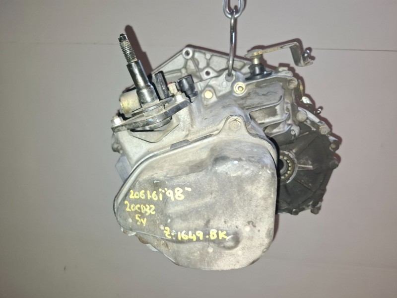 Recambio de caja cambios para peugeot 206 nfz referencia OEM IAM 20CD32  