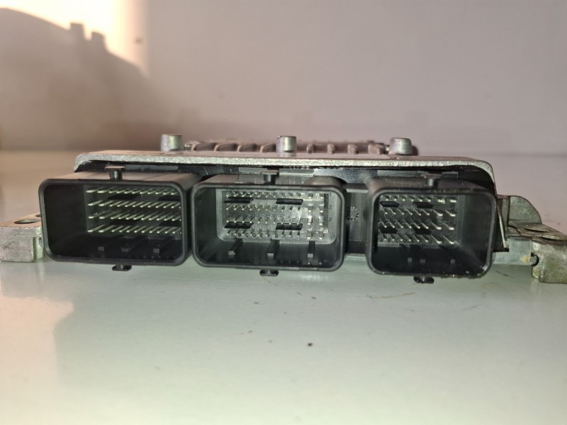 Recambio de centralita motor uce para ford kuga (cbv) g6dg referencia OEM IAM   