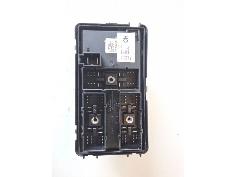 Recambio de caja reles / fusibles para chevrolet matiz b10s1 referencia OEM IAM 96857526  