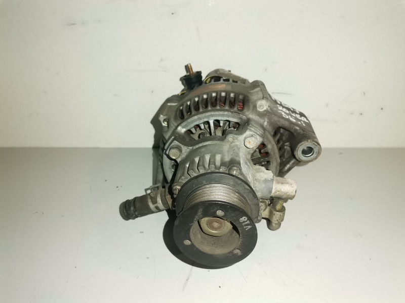 Recambio de alternador para mg rover rover 45 (rt) 20t2n referencia OEM IAM 1002132790  