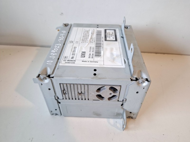 Recambio de sistema navegacion gps para opel insignia berlina a20dth referencia OEM IAM 344831230  