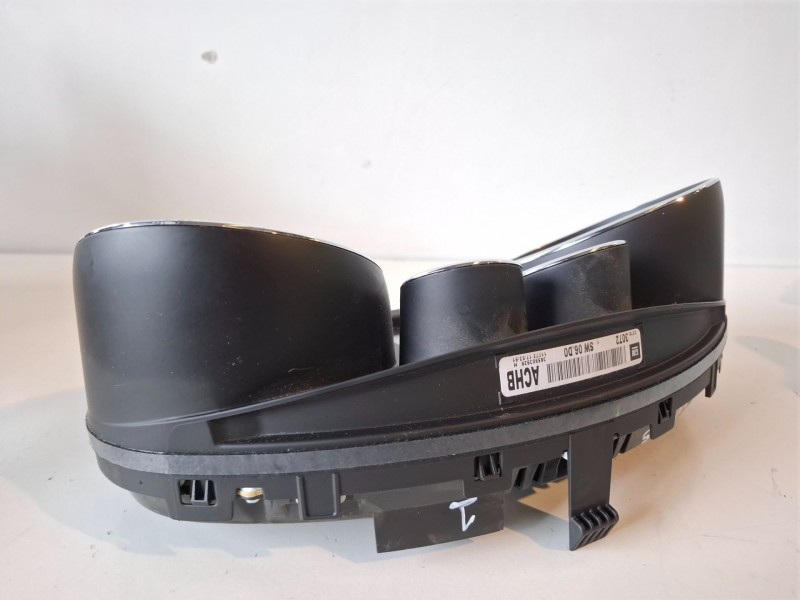 Recambio de cuadro instrumentos para opel insignia berlina a20dth referencia OEM IAM 365903926H  
