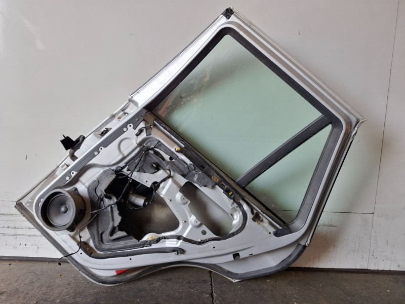 Recambio de puerta trasera derecha para bmw serie x5 (e53) 306d1 referencia OEM IAM   