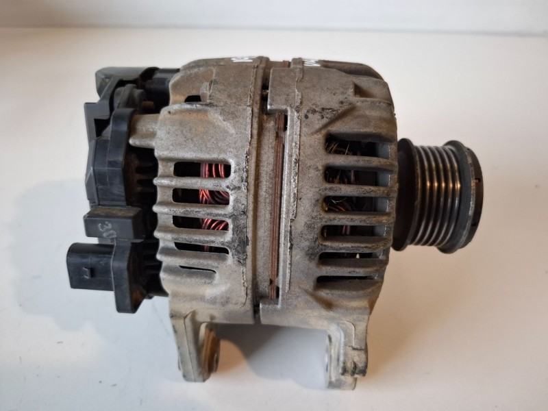 Recambio de alternador para seat inca (6k9) ayq referencia OEM IAM 0124325068  