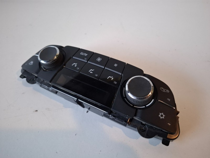 Recambio de mando climatizador para opel insignia berlina a20dth referencia OEM IAM 365903926H  