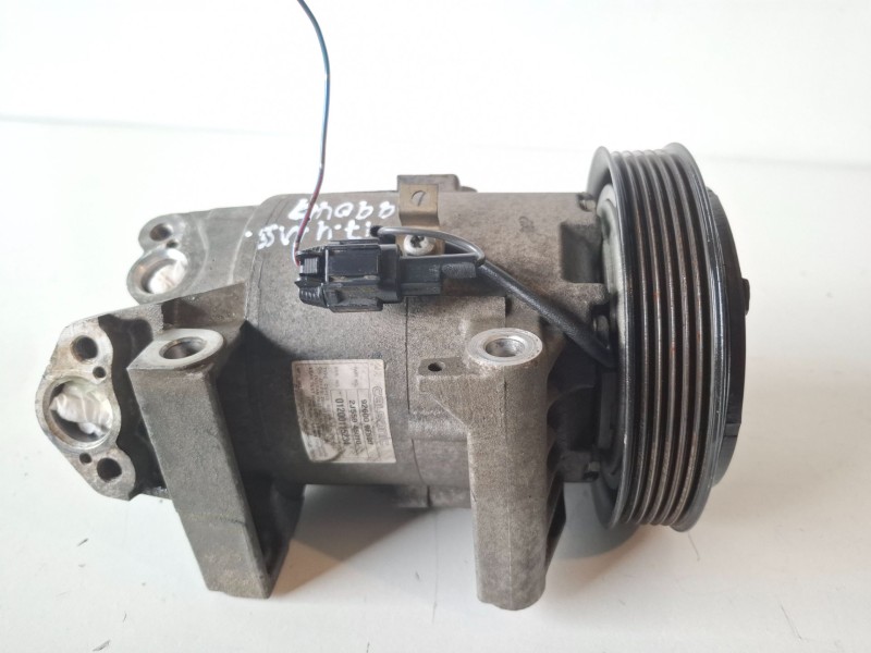 Recambio de compresor aire acondicionado para nissan primera berlina (p11) qg18 referencia OEM IAM 926009F500  