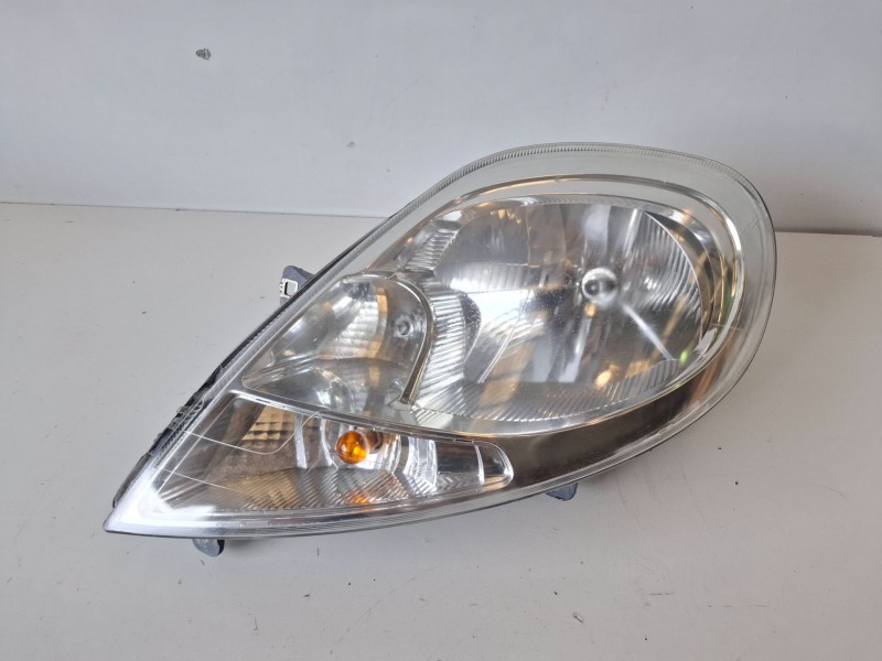 Recambio de faro izquierdo para nissan primastar (x83) f9q760 referencia OEM IAM 8200701354  