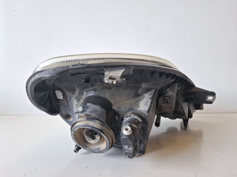 Recambio de faro izquierdo para nissan primastar (x83) f9q760 referencia OEM IAM 8200701354  