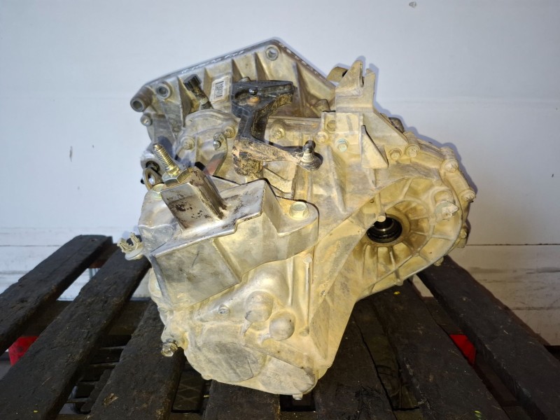 Recambio de caja cambios para nissan pulsar (c13m) hra2 referencia OEM IAM TL4131  