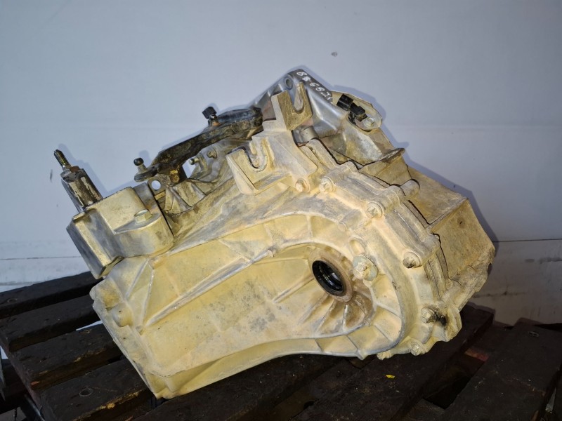 Recambio de caja cambios para nissan pulsar (c13m) hra2 referencia OEM IAM TL4131  