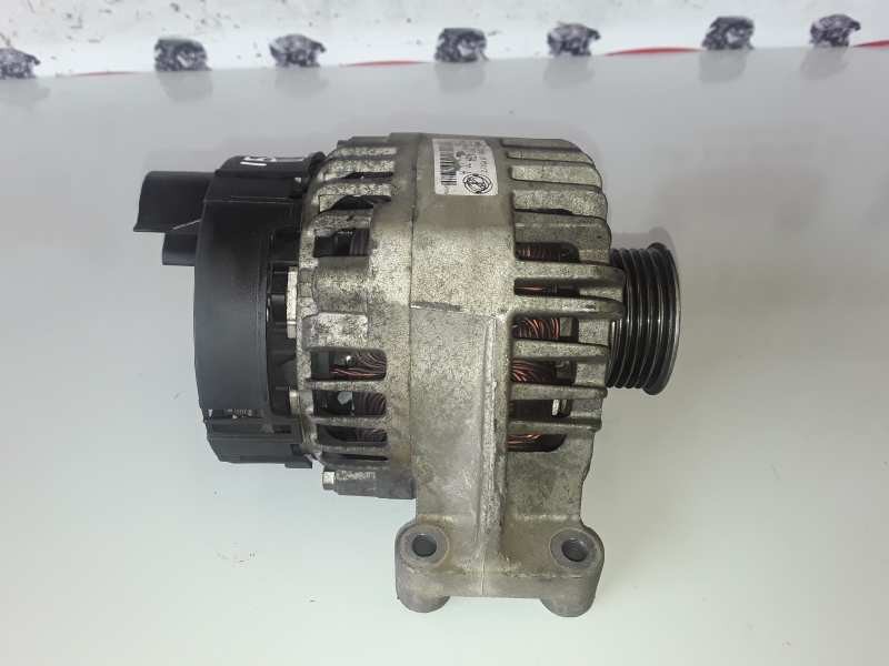Recambio de alternador para fiat grande punto (199) 199a6000 referencia OEM IAM 51714794  