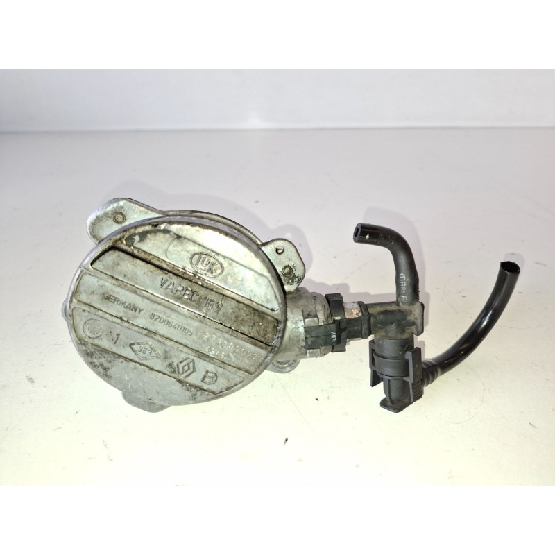 Recambio de depresor freno / bomba vacio para renault master ii fase 2 furgón g9u650 referencia OEM IAM 8200640105  
