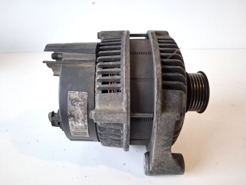 Recambio de alternador para bmw serie 3 berlina (e46) 306d1 referencia OEM IAM 788222AI03  