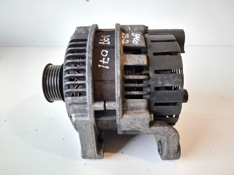 Recambio de alternador para bmw serie 3 berlina (e46) 306d1 referencia OEM IAM 788222AI03  