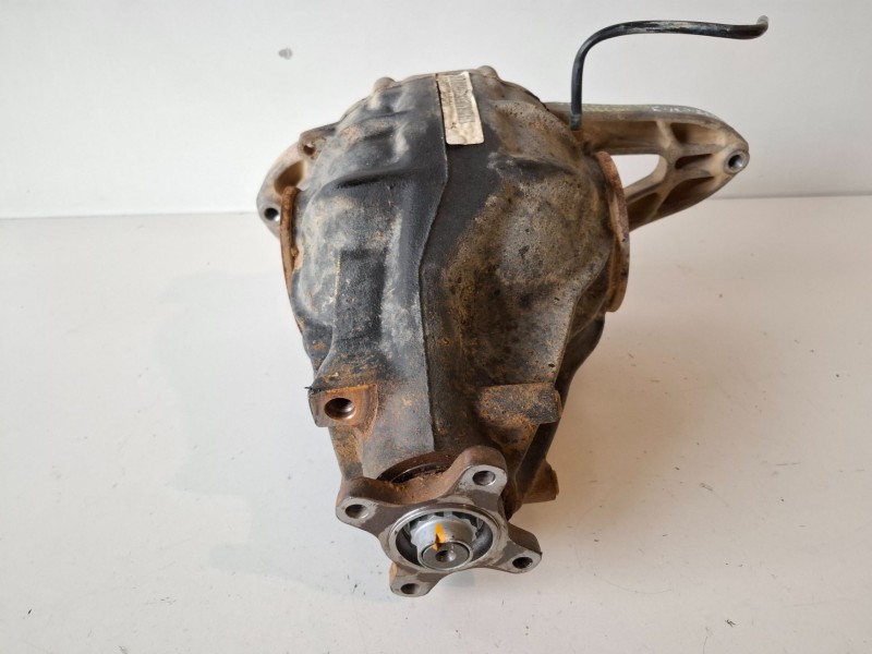 Recambio de diferencial trasero para mercedes-benz vito basic-kombi (639) 646982 referencia OEM IAM A6393501214  