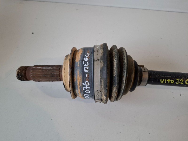 Recambio de transmision trasera derecha para mercedes-benz vito basic-kombi (639) 646982 referencia OEM IAM   