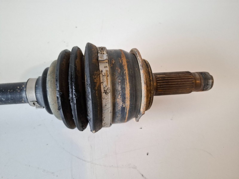 Recambio de transmision trasera izquierda para mercedes-benz vito basic-kombi (639) 646982 referencia OEM IAM   