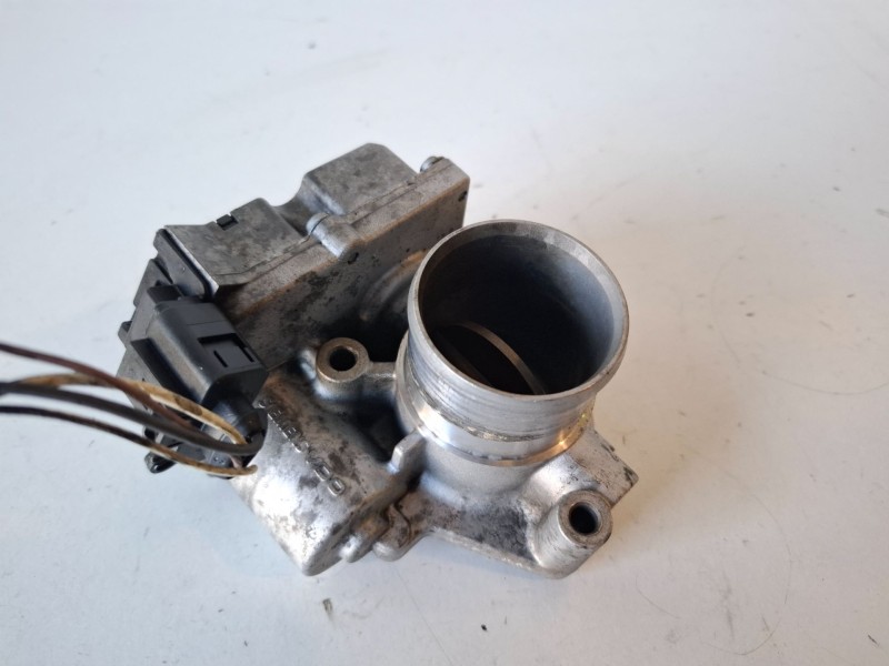 Recambio de caja mariposa para renault master ii fase 2 furgón g9u650 referencia OEM IAM   