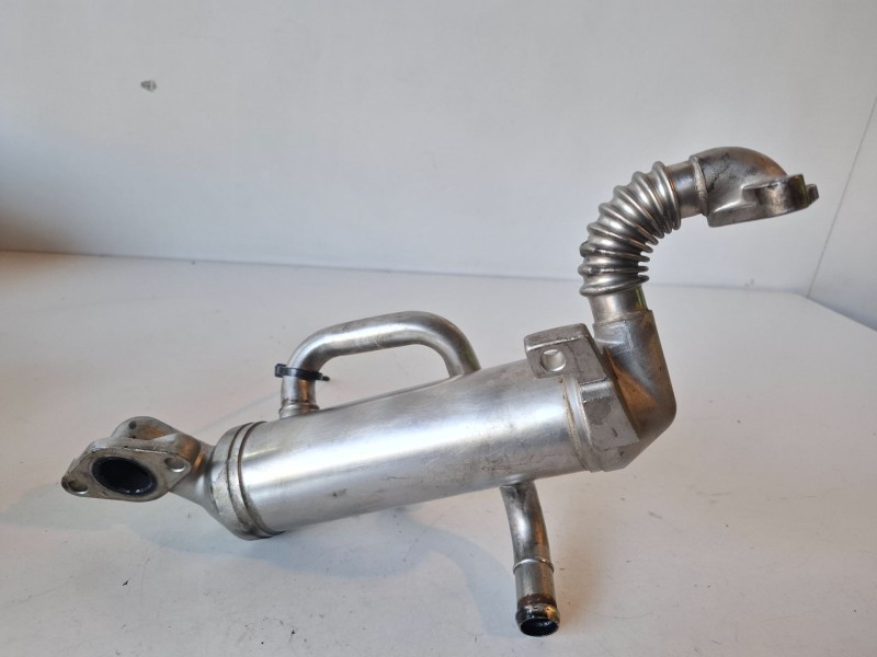 Recambio de enfriador egr para kia sorento (bl) d4cb referencia OEM IAM 284804A470  