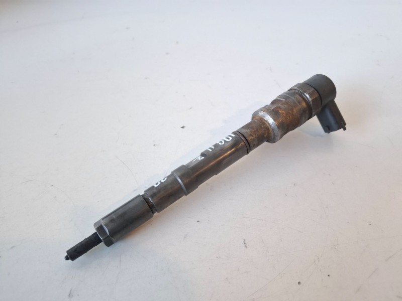 Recambio de inyector para kia sorento (bl) d4cb referencia OEM IAM 0445110275  