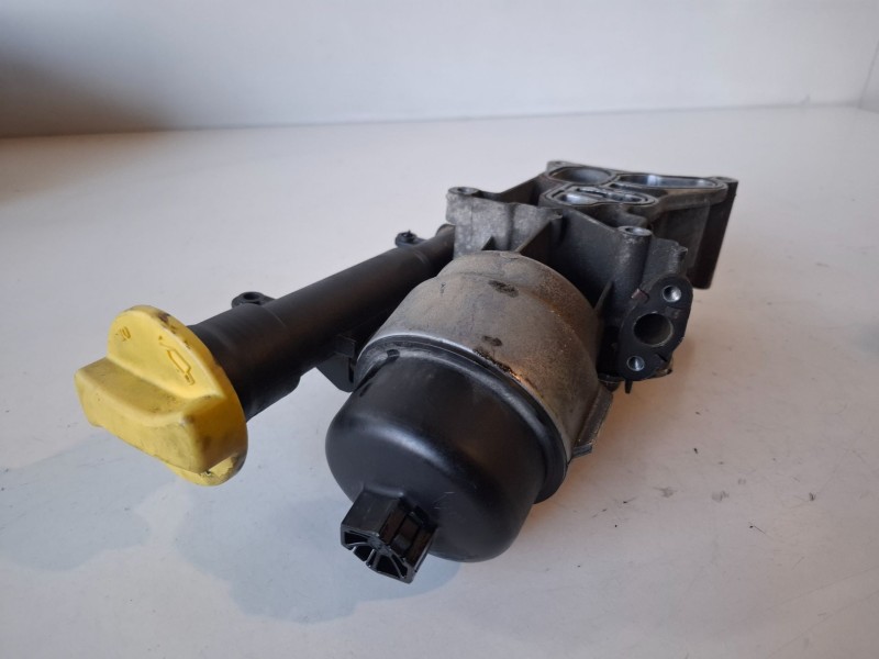 Recambio de enfriador aceite motor para fiat iii evo punto (199) 199a2000 referencia OEM IAM 55193743  
