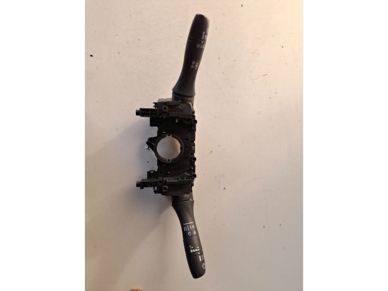 Recambio de mando luces para nissan x-trail (t32) r9m414 referencia OEM IAM 17713SD1  