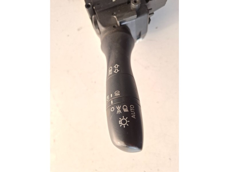 Recambio de mando luces para nissan x-trail (t32) r9m414 referencia OEM IAM 17713SD1  