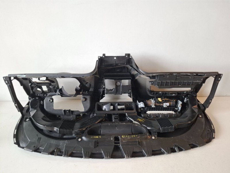 Recambio de kit airbag para seat leon (1p1) cayc referencia OEM IAM   
