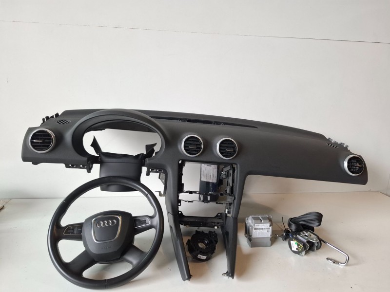 Recambio de kit airbag para audi a3 (8p1) cayc referencia OEM IAM   