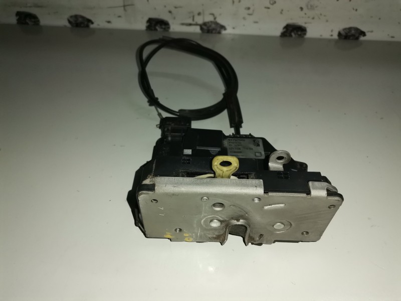Recambio de cerradura puerta delantera derecha para fiat grande punto (199) 199a6000 referencia OEM IAM 51797562  
