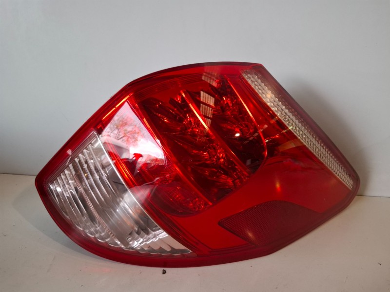 Recambio de piloto trasero derecho para toyota rav4 (a3) 2ad referencia OEM IAM   