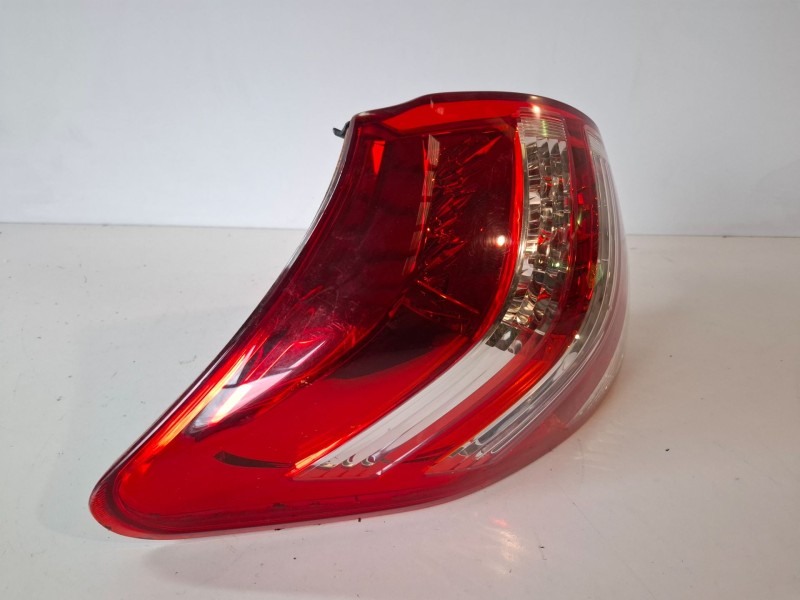 Recambio de piloto trasero izquierdo para toyota rav4 (a3) 2ad referencia OEM IAM   