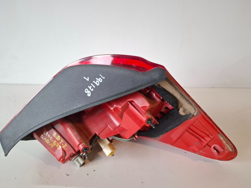 Recambio de piloto trasero izquierdo para toyota rav4 (a3) 2ad referencia OEM IAM   