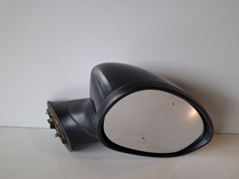 Recambio de retrovisor derecho para fiat grande punto (199) 199a3000 referencia OEM IAM 011024  