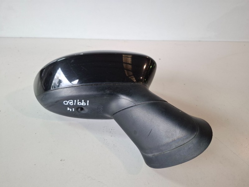 Recambio de retrovisor derecho para fiat grande punto (199) 199a3000 referencia OEM IAM 011024  