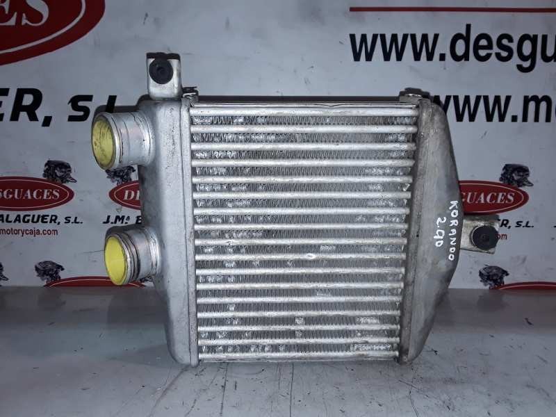 Recambio de intercooler para ssangyong korando om662la referencia OEM IAM H10694KJ  