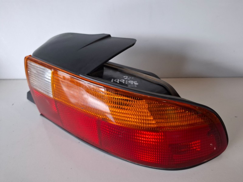 Recambio de piloto trasero derecho para bmw serie z3 roadster (e36) 194s1 referencia OEM IAM 63218389712  