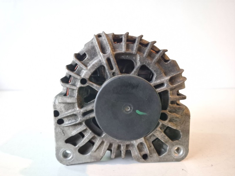 Recambio de alternador para opel vivaro furgón/combi m9r630 referencia OEM IAM 8200404459G  