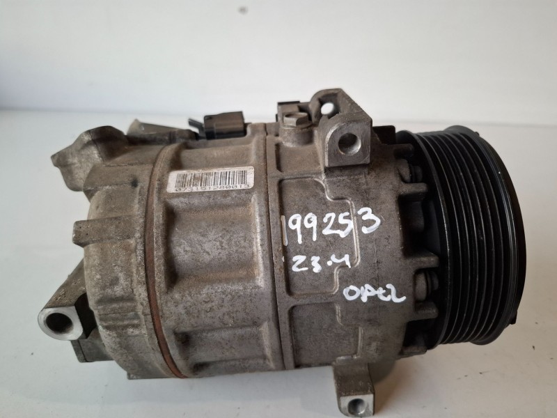 Recambio de compresor aire acondicionado para opel vivaro furgón/combi m9r630 referencia OEM IAM 8200454172E  