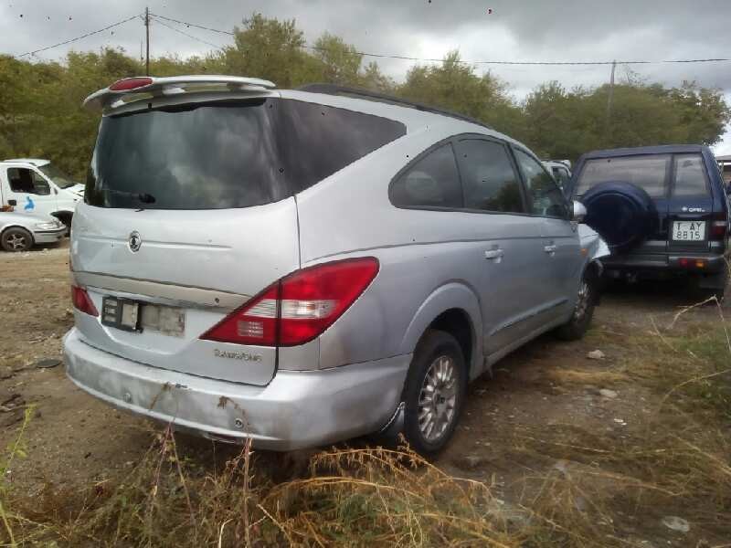 ssangyong rodius del año 2006