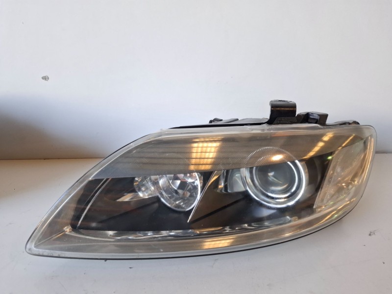 Recambio de faro izquierdo para audi q7 (4l) bug referencia OEM IAM 4L0941003A  