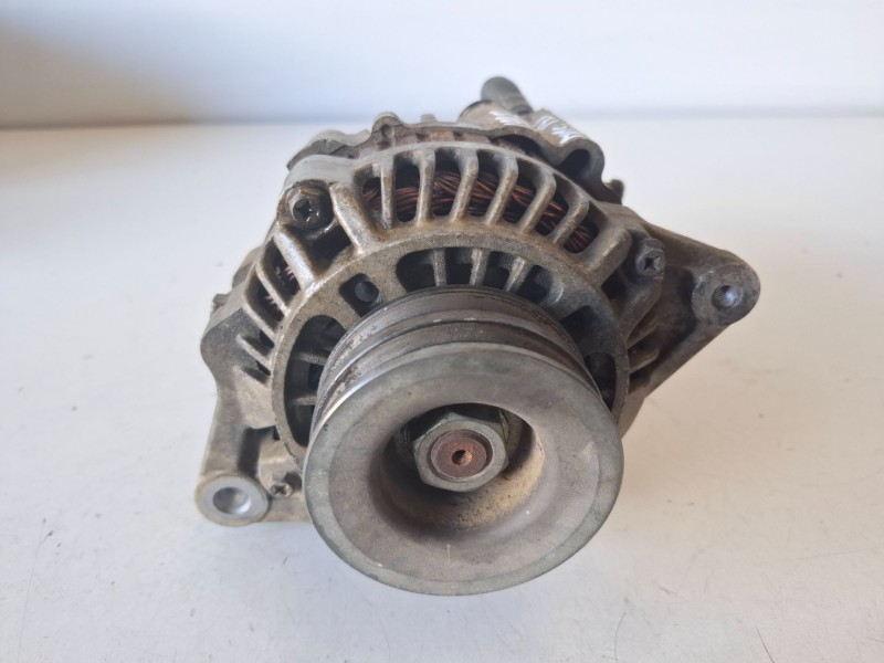 Recambio de alternador para mitsubishi montero (v60/v70) 4d56 referencia OEM IAM A2TN1199AT  