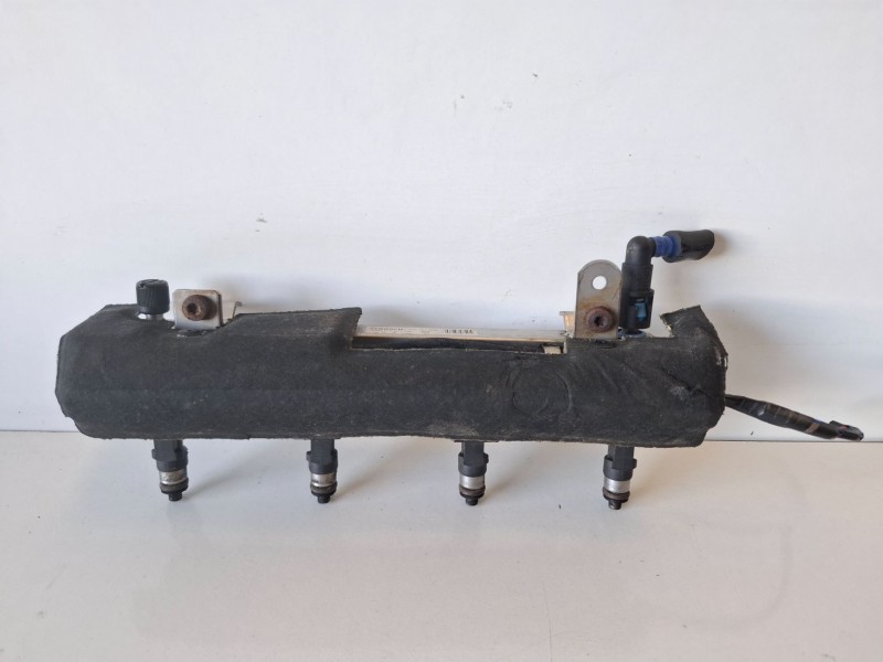 Recambio de rampa inyectora para opel astra h caravan z14xep referencia OEM IAM 0280151208  