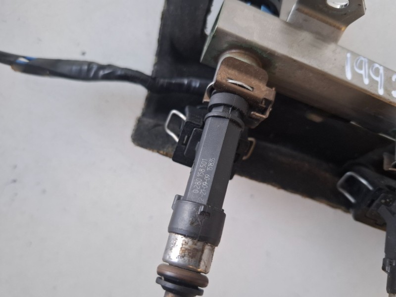 Recambio de rampa inyectora para opel astra h caravan z14xep referencia OEM IAM 0280151208  