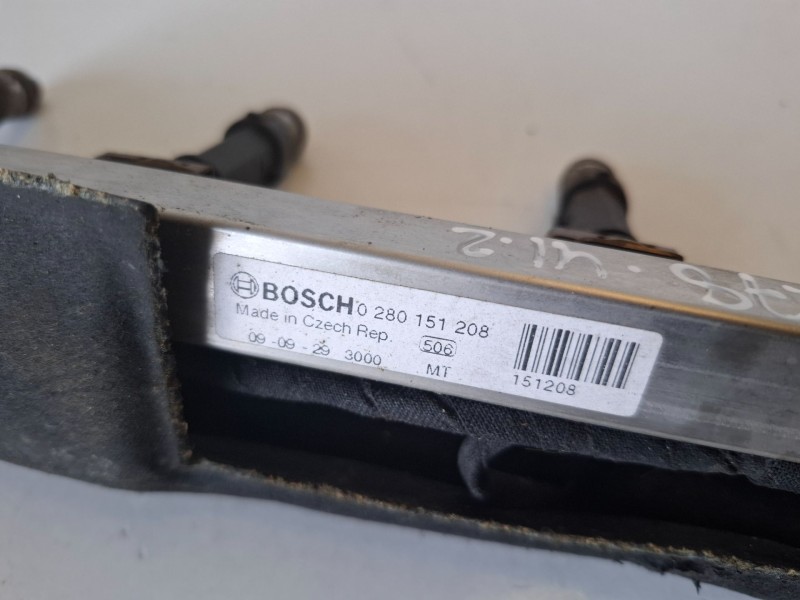 Recambio de rampa inyectora para opel astra h caravan z14xep referencia OEM IAM 0280151208  