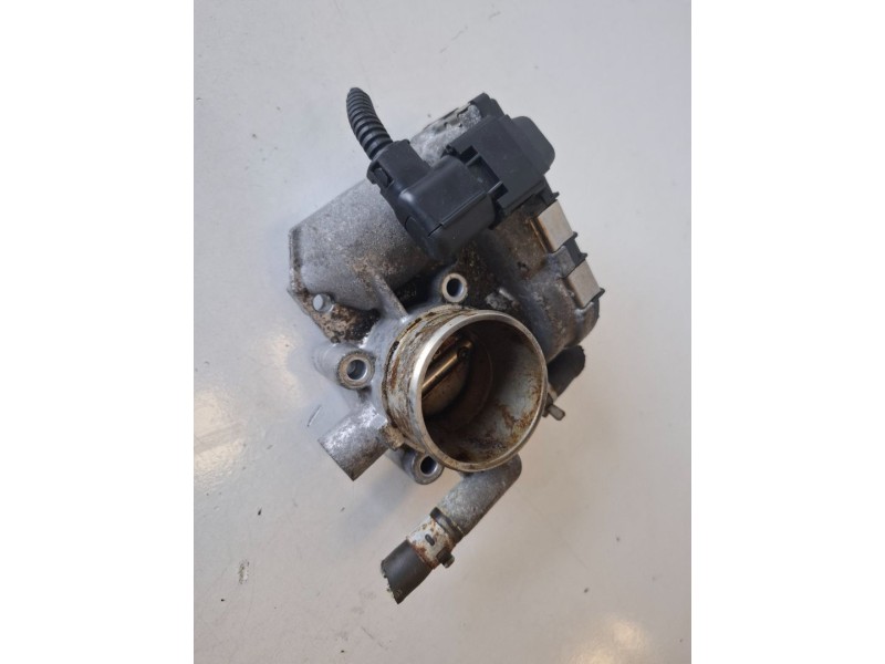 Recambio de caja mariposa para opel astra h caravan z14xep referencia OEM IAM 0280750133  
