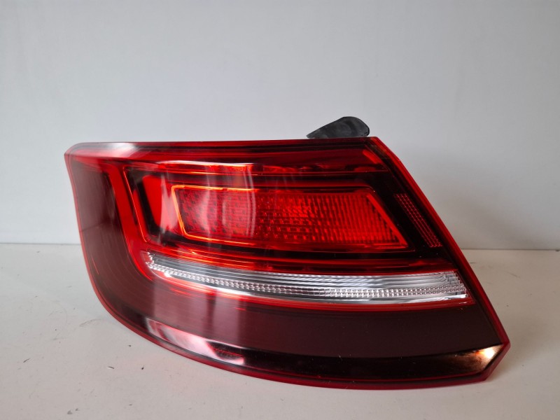 Recambio de piloto trasero izquierdo para audi a3 sportback (8vf) cxx referencia OEM IAM 2SD01283801  