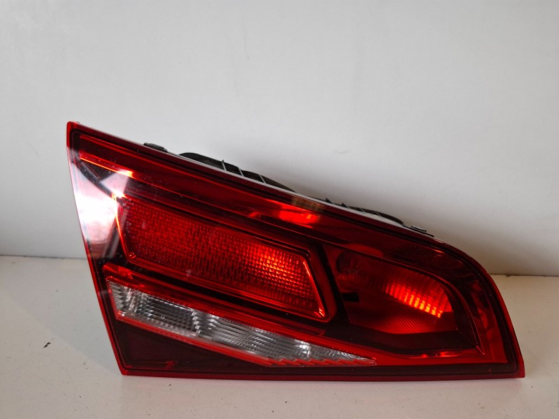 Recambio de piloto trasero izquierdo para audi a3 sportback (8vf) cxx referencia OEM IAM 2TZ01283901  