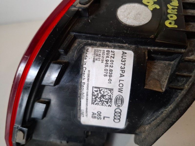 Recambio de piloto trasero izquierdo para audi a3 sportback (8vf) cxx referencia OEM IAM 2TZ01283901  